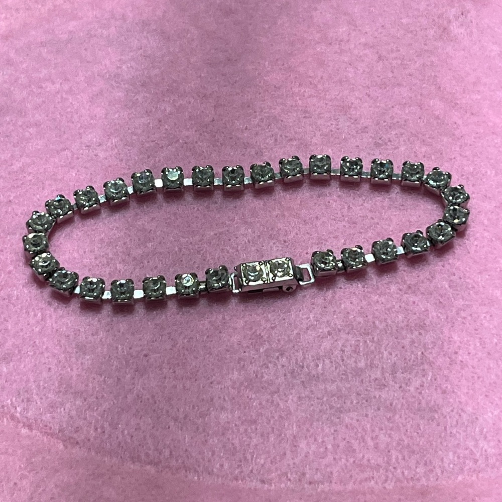 Vintage Silver plated tennis Bracelet - Picture 2 of 2